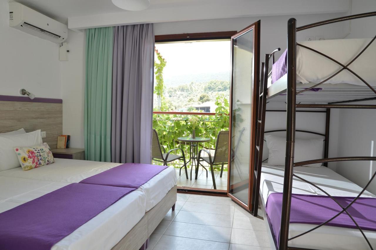 Superior Quadruple Room,1005285928:JPEG