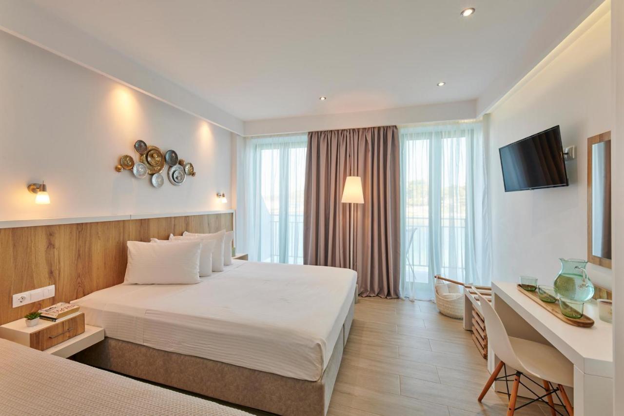 Triple Room Sea View,1093774860:JPEG