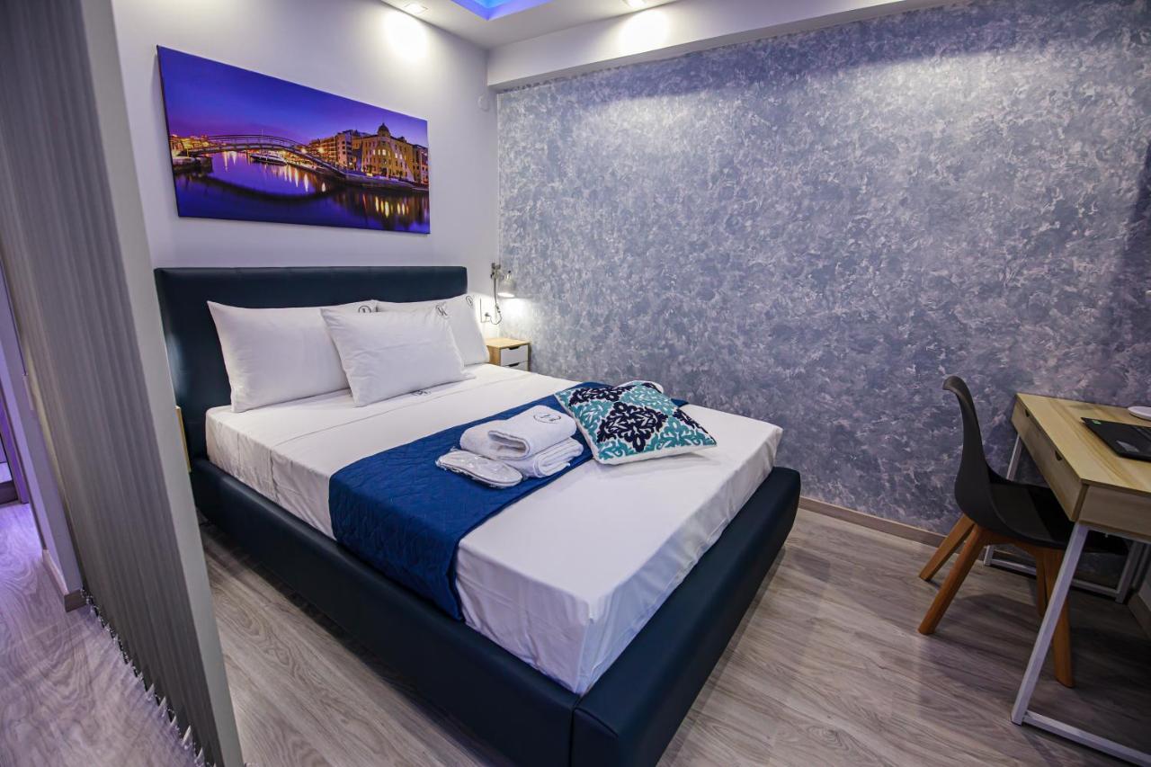 One-Bedroom Apartment,1211148874:JPEG