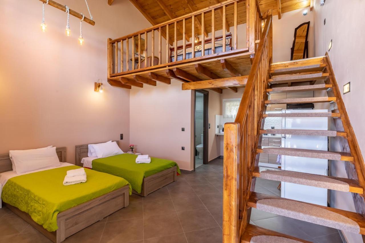 Deluxe Family Suite