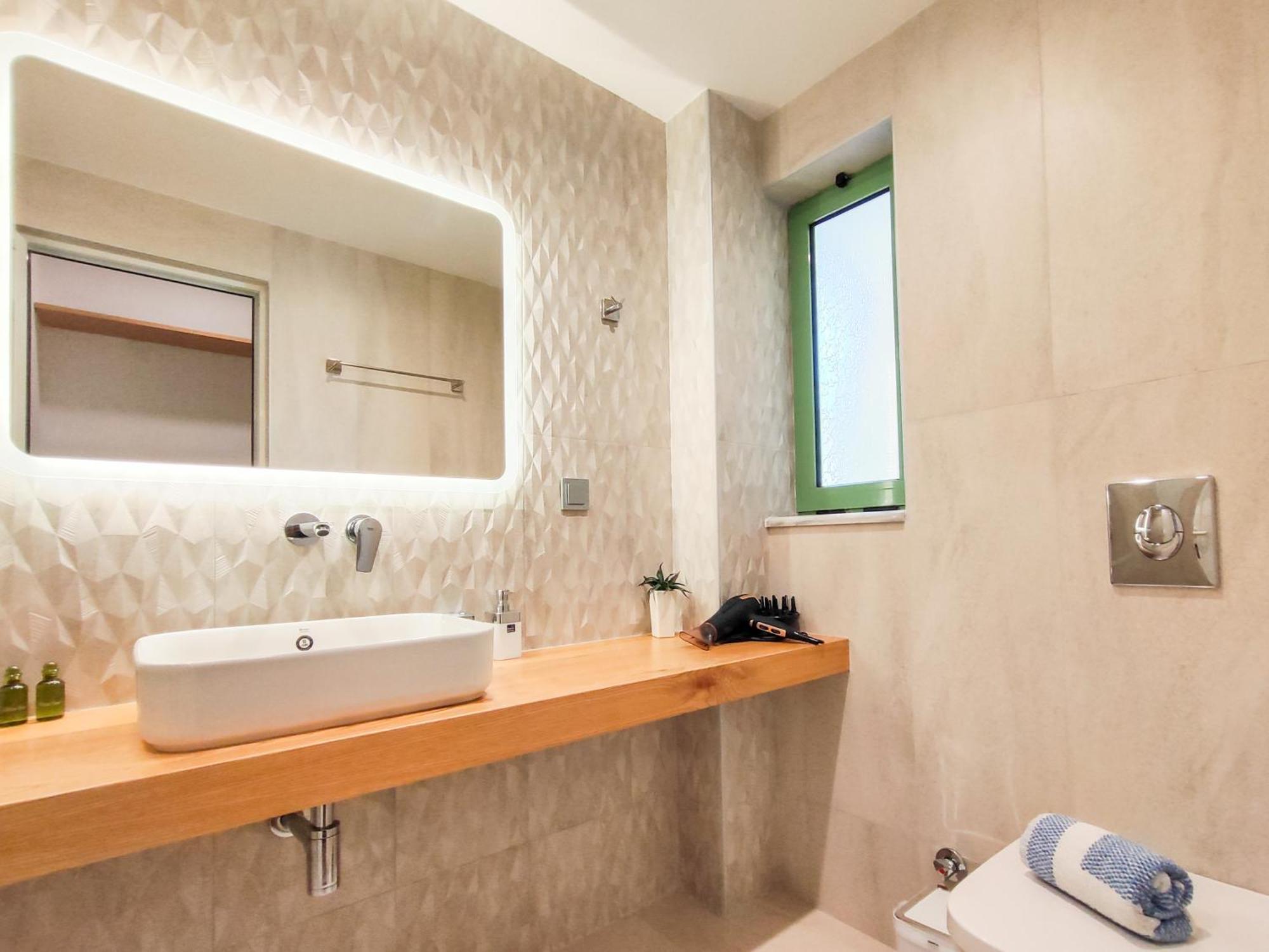 Double or Twin Room,1641735036:JPEG