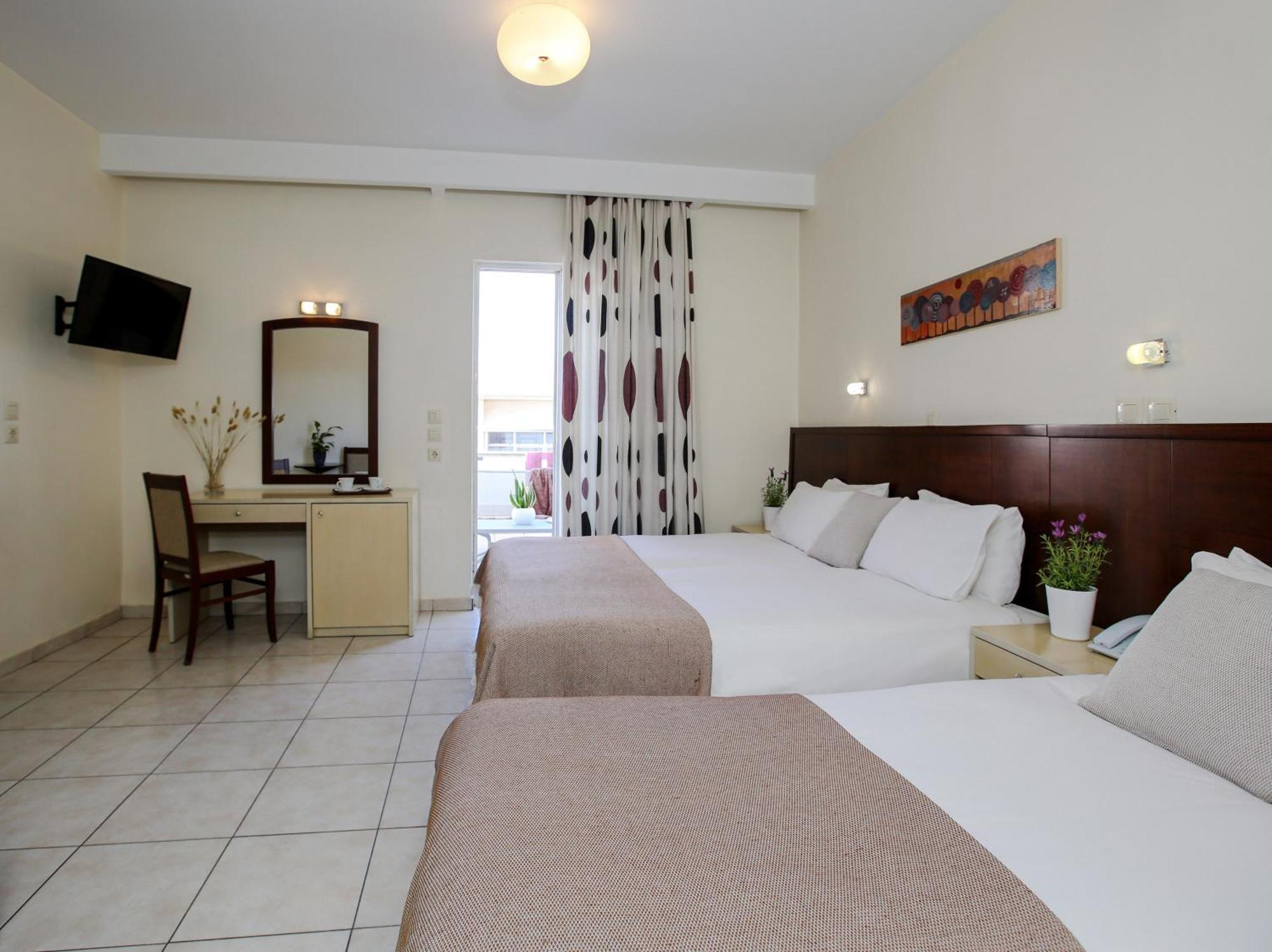 Triple Room,1666037635:JPEG