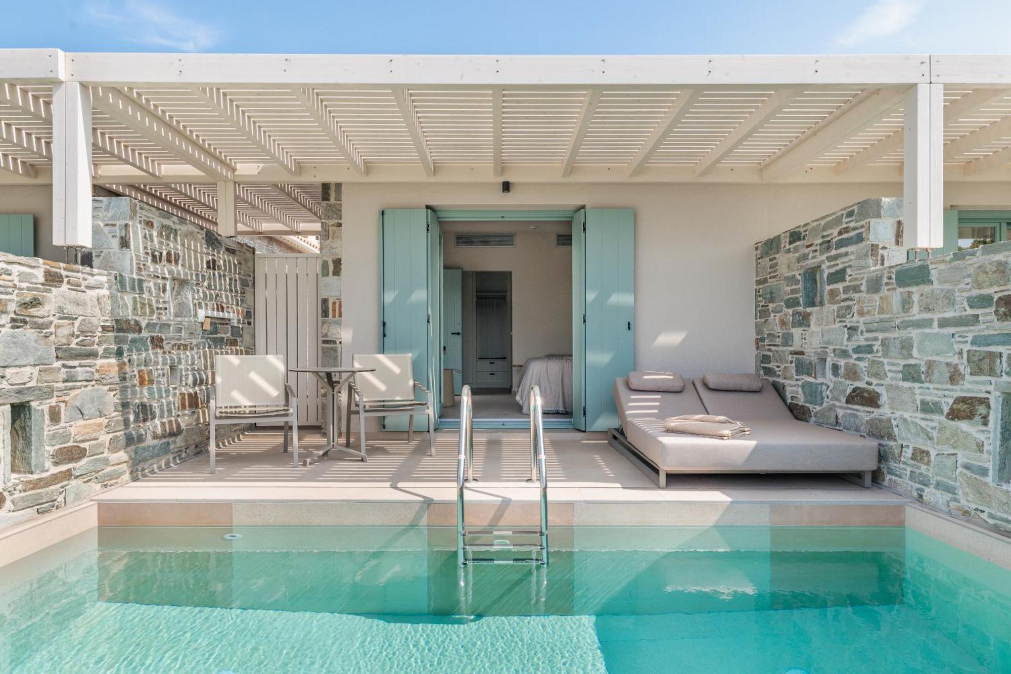 Suite Private Pool,1678201123:JPEG