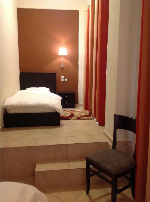 Superior Triple Room with Balcony and Meteora View