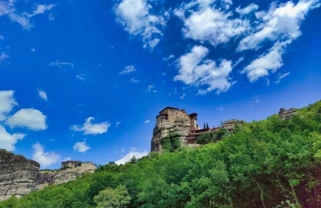 Enjoy Meteora Three-1
