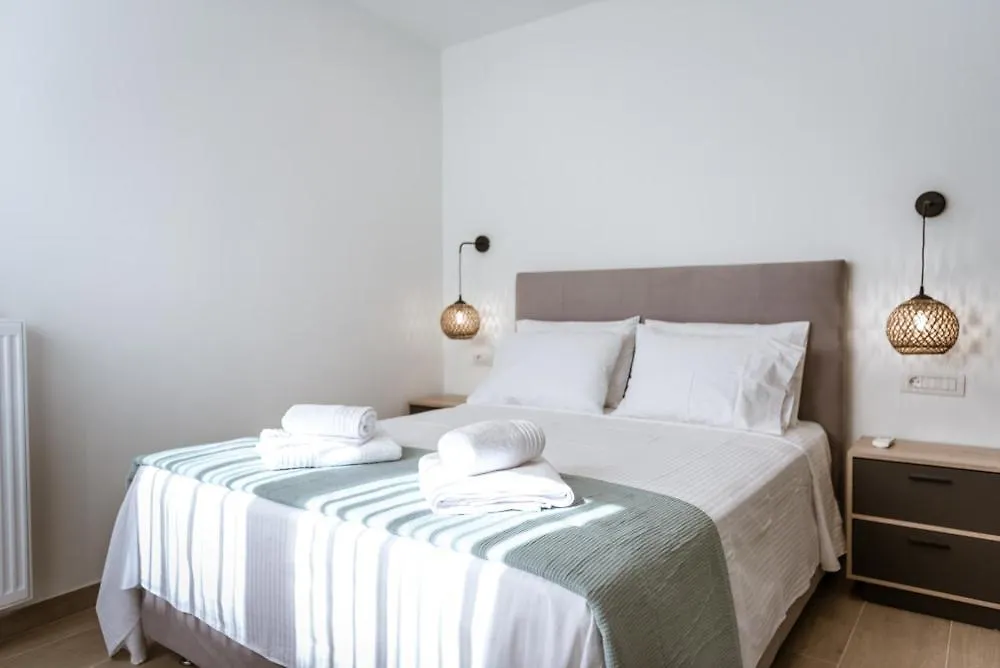 Amelia Luxury Living-1
