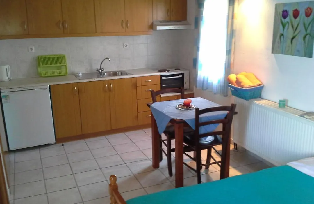 Skiathos City Views Studios-Apartments-1
