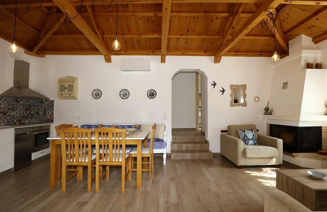 Diakopi Villa-1