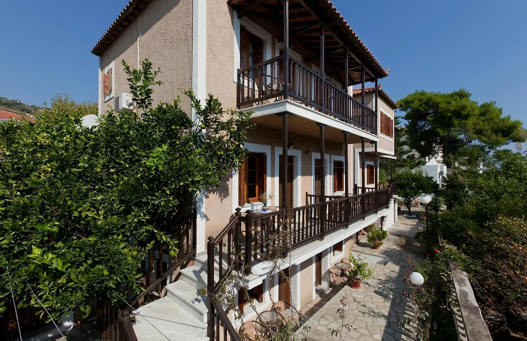 Sofia'S Garden By Booking Kottas-1