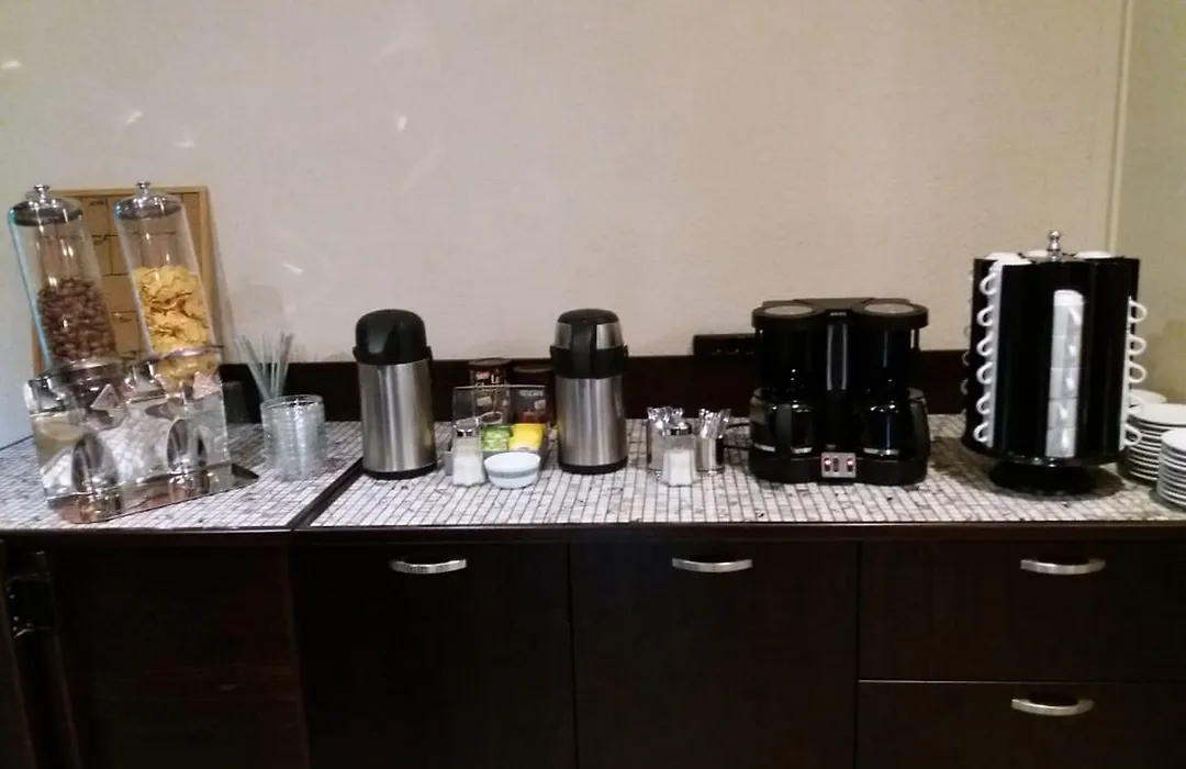 Spanias Hotel-1