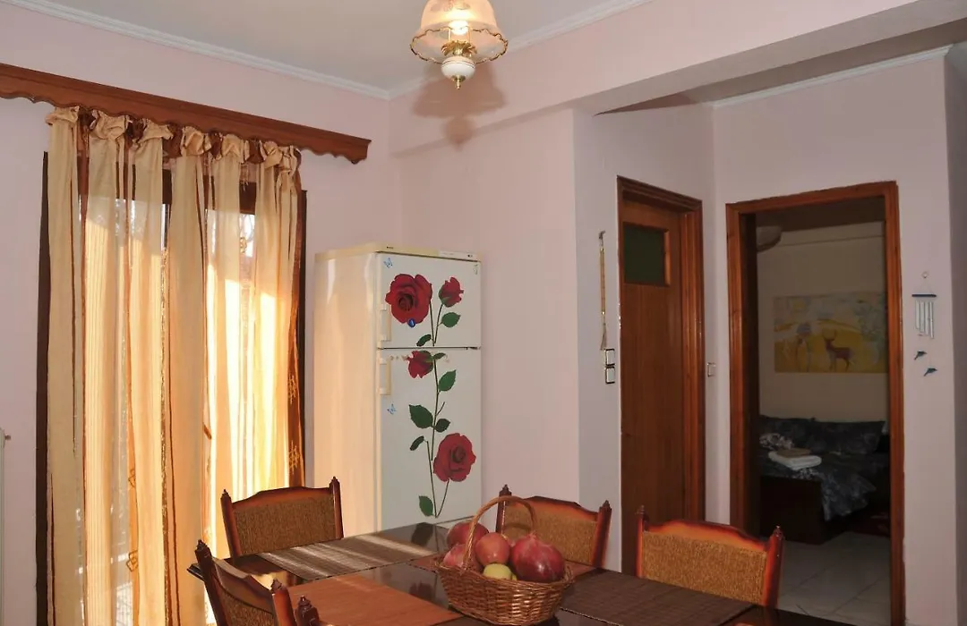 Eagle'S Family Apartment Kalampaka-1