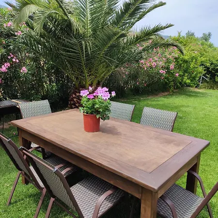Barefoot Cottage-2
