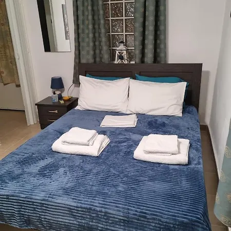 Titika'S House-2