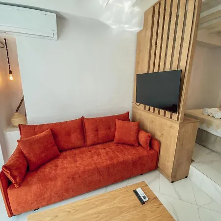 Evagelias Suite-3