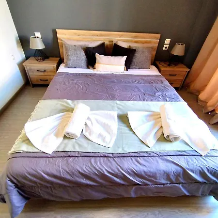 Sophie'S Guest House-2