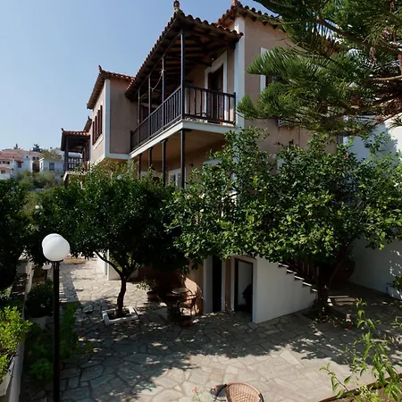 Sofia'S Garden By Booking Kottas-2