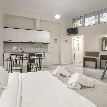 Del Sol #2 Meteora Luxurious Family Suites-2