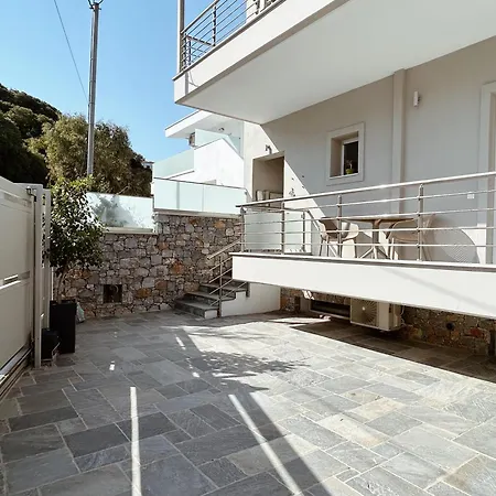 Mariza'S Guest House-3