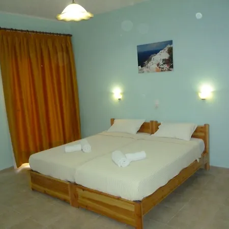 Alexandros Guest House-2