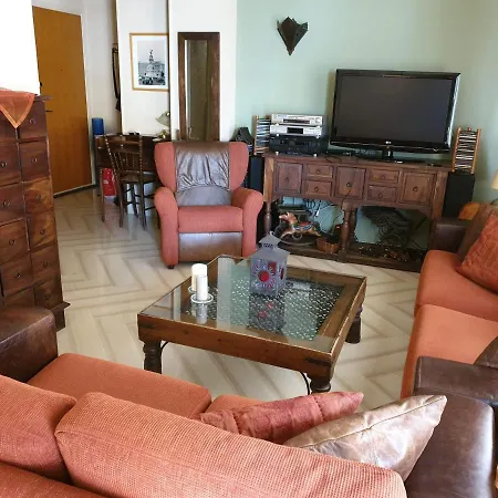 Efi'S House-3