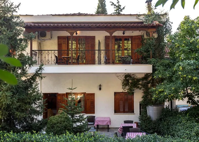 Kalambaka hotels near The Holy Trinity Monastery