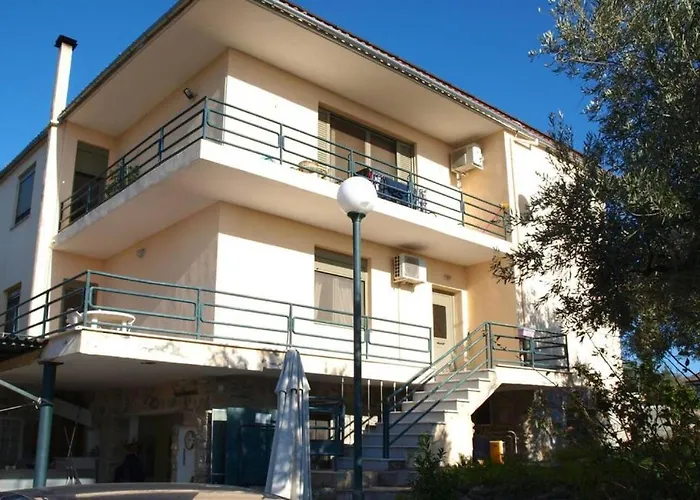 Suburban Flat Volos