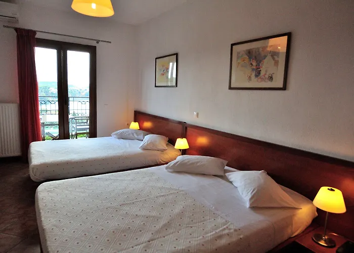 Eye Q Resort Seaview Skiathos Town