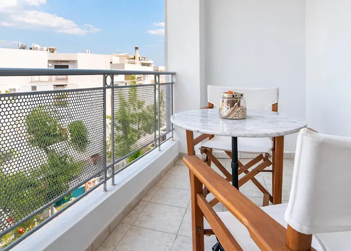 Boutique Coastal Apartments - Cozy Seaside Stay In Volos
